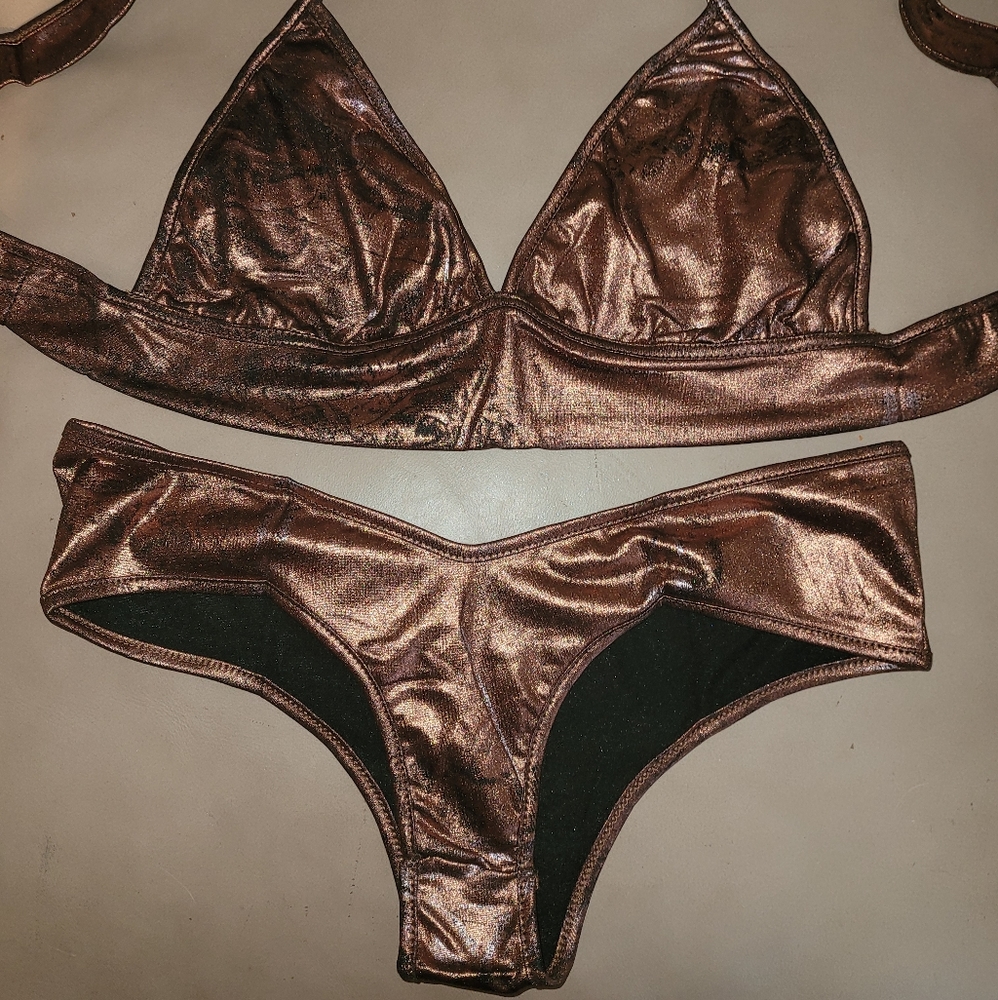 Damaged Brown Triangle Top Scoop Bottom Bikini - Picture 1 of 8
